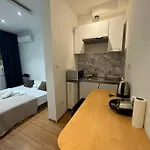 Studio Apartment Mank2